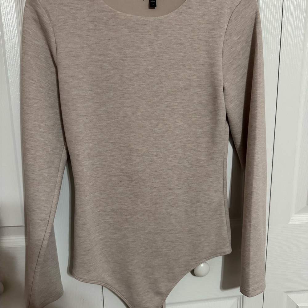 Express Tan Long Sleeve Crew Neck Bodysuit – Size Small